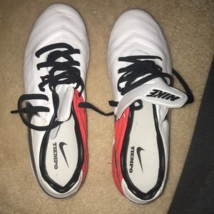 nike tiempo cleats